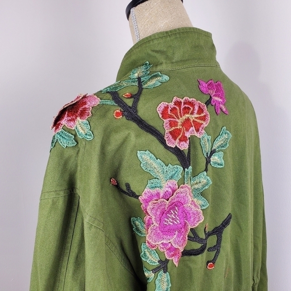 BASIC house women floral embroidred patch khaki green jacket size XS - Picture 8 of 16